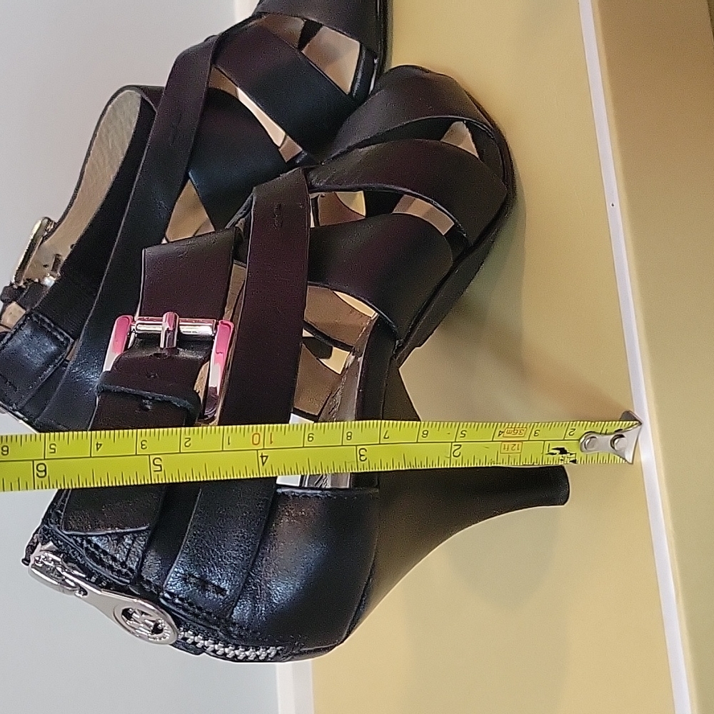 Michael Kors Zoe Sandal  - Picture 9 of 9